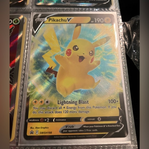 Pokmon TCG lot w/ V, VMAX, Leafeon GX, full art, unopened tin & extras Pokmon TCG lot w/ V, VMAX, Leafeon GX, full art, unopened tin & extras